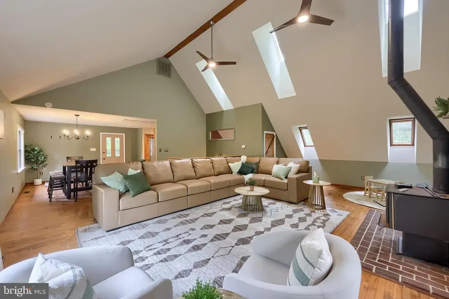 67 Deer Ln, Holtwood, PA 17532 - Image #2