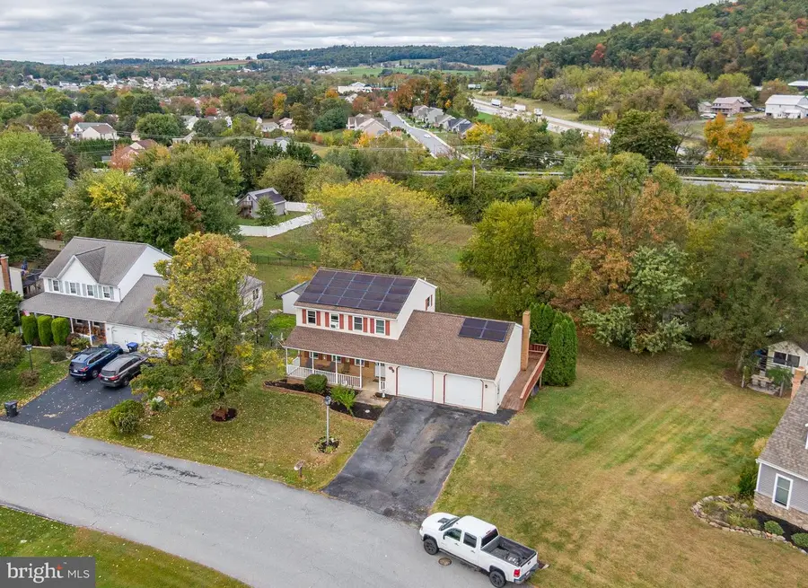 1238 Millrace Run, Narvon, PA 17555 - Image #2