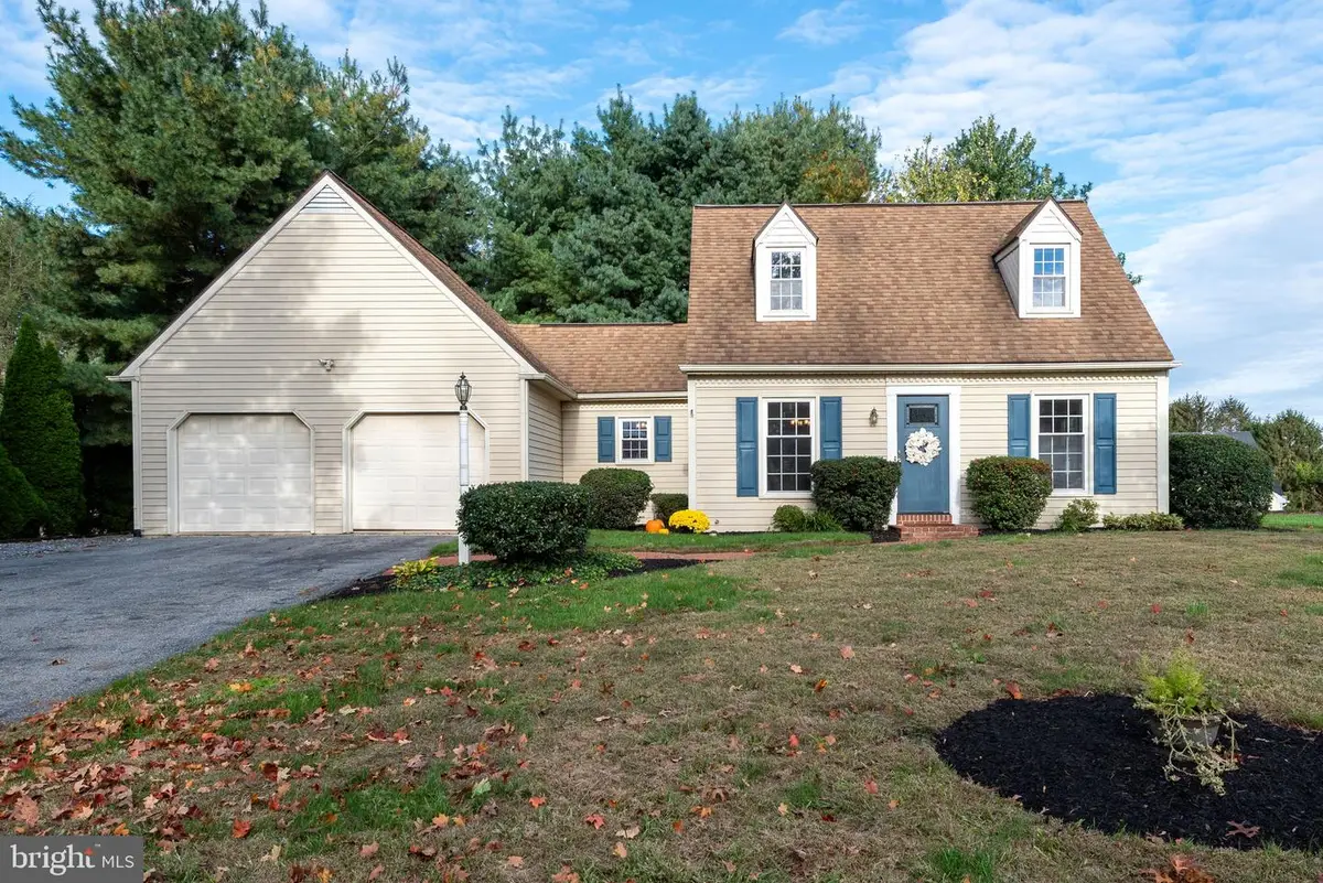 3213 Maplecrest Ter, Lancaster, PA 17601 - Image #1