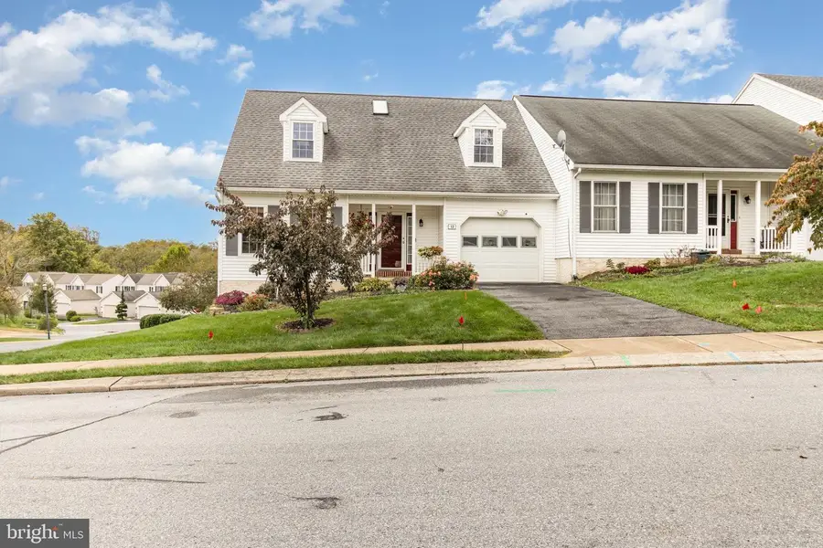 12 Knollwood Rd, Millersville, PA 17551 - Image #2