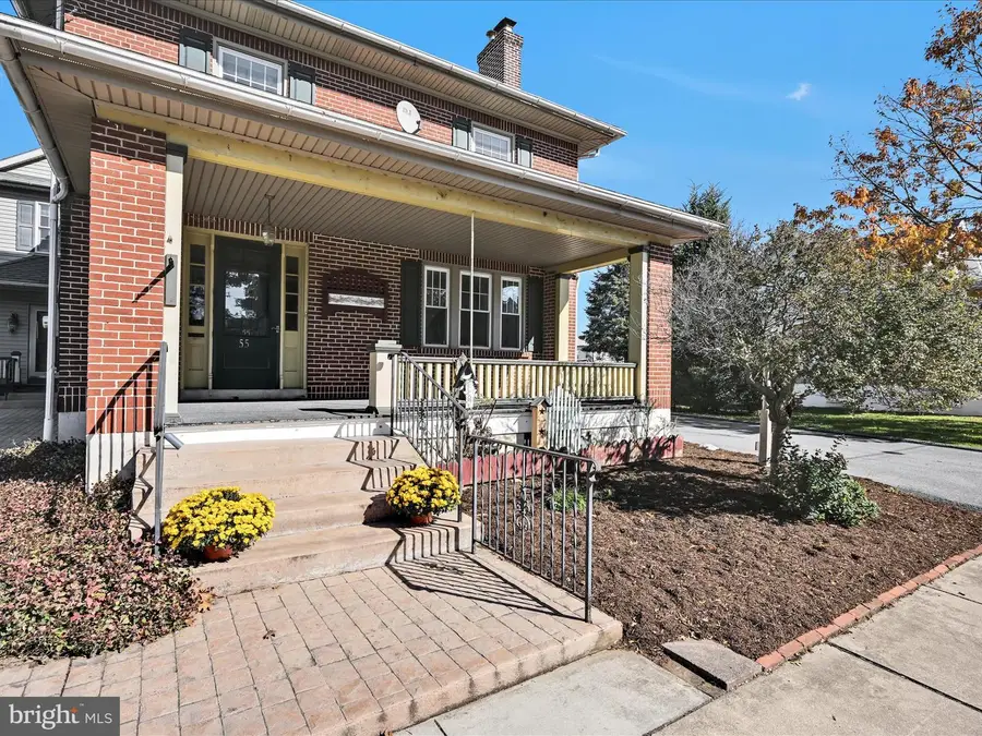 55 S Grant St, Manheim, PA 17545 - Image #2