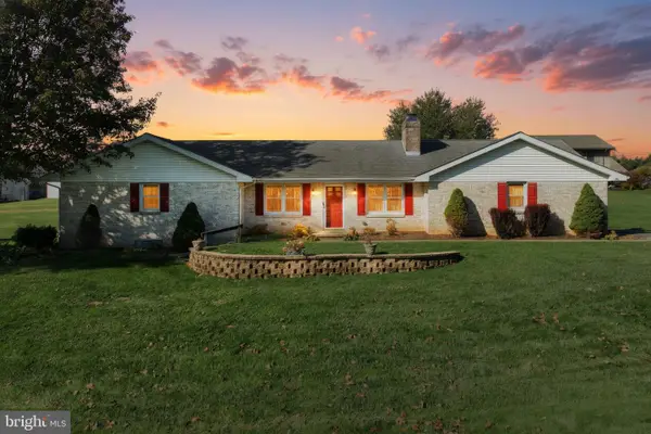 244 Miller, AKRON, PA 17501