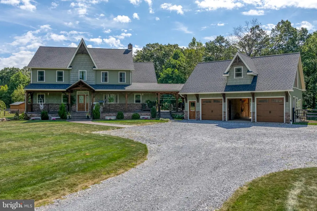 5382 Paes Rd, New Holland, PA 17557 - Image #1