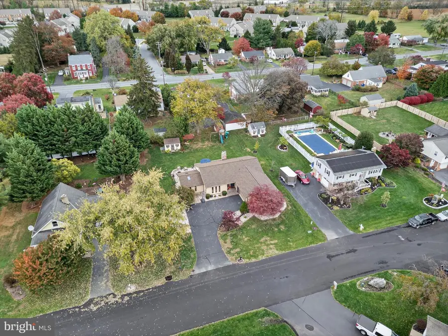 1832 Rhoda Ave, Mount Joy, PA 17552 - Image #3