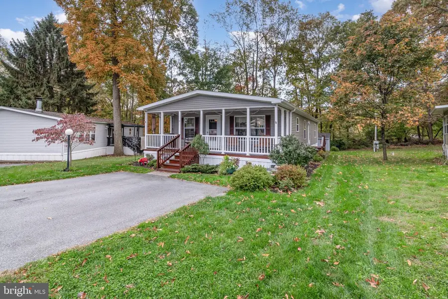 34 Rainbow Cir, Elizabethtown, PA 17022 - Image #3