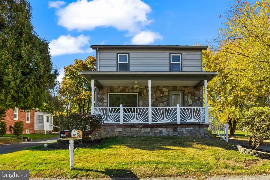 301 Decatur St, Elizabethtown, PA 17022 - Image #2