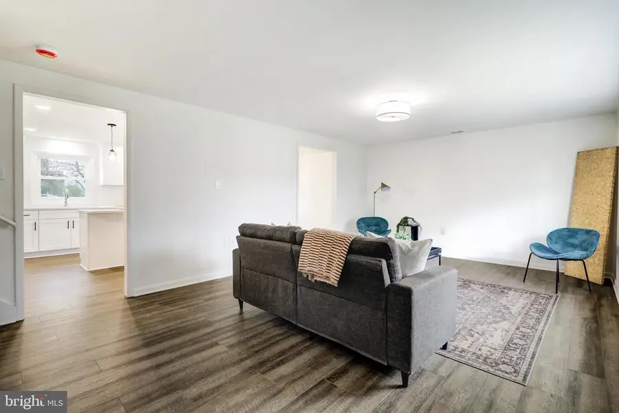 2640 Hemlock Dr, Columbia, PA 17512 - Image #2