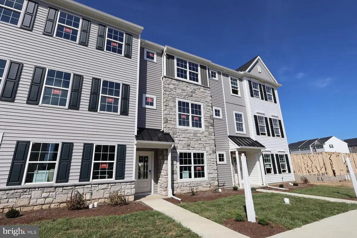 2455 Spring Water Cir, Lancaster, PA 17601 - Image #1