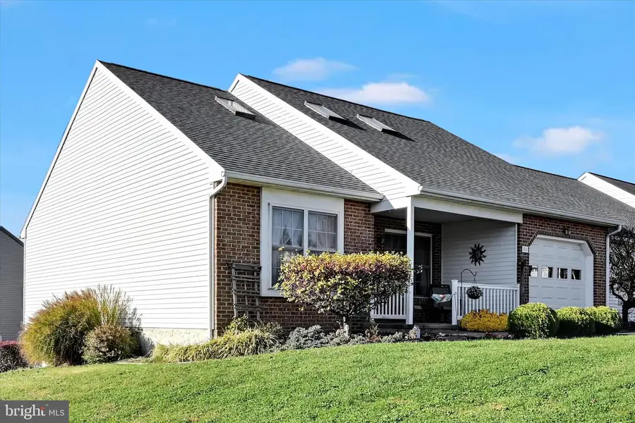 53 Knollwood Rd, Millersville, PA 17551 - Image #3