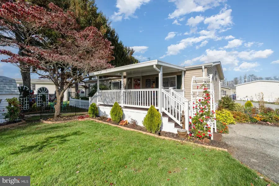 8 Janis Rd, Gordonville, PA 17529 - Image #3