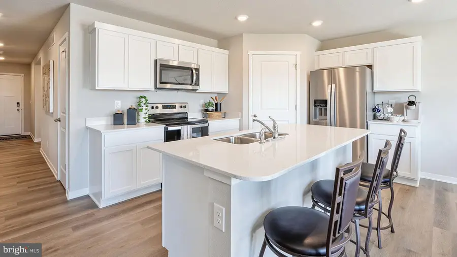 118 Erica Ln, Columbia, PA 17512 - Image #3