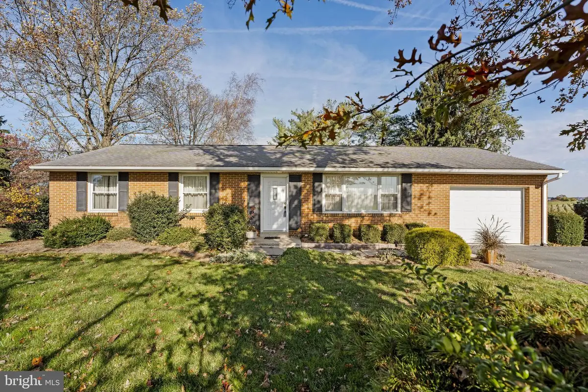 337 Long Rd, Manheim, PA 17545 - Image #1