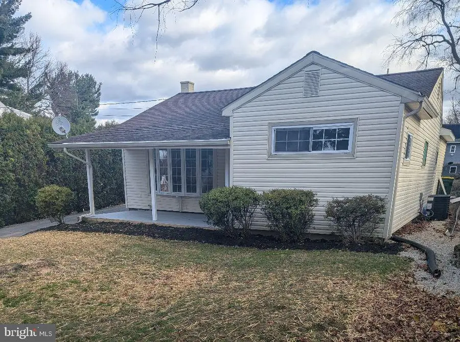 415 Lampeter Rd, Lancaster, PA 17602 - Image #2