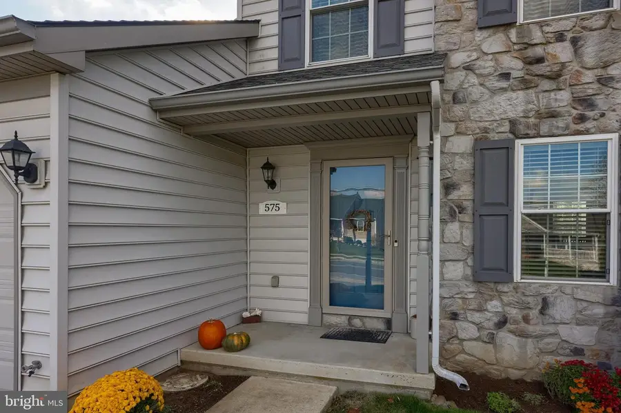 575 Red Run Rd, East Earl, PA 17519 - Image #2