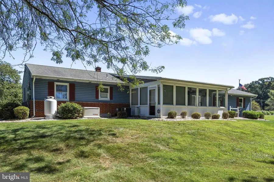 462 Sawmill Rd, New Providence, PA 17560 - Image #3