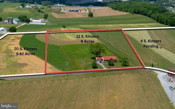 12 S Kinzer Rd, KINZERS, PA 17535