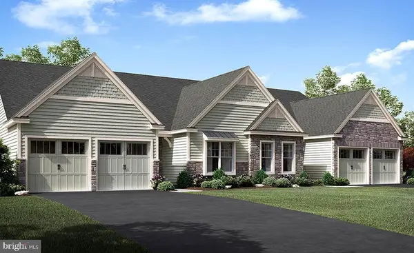 432 Autumn Harvest Ln #25, LITITZ, PA 17543