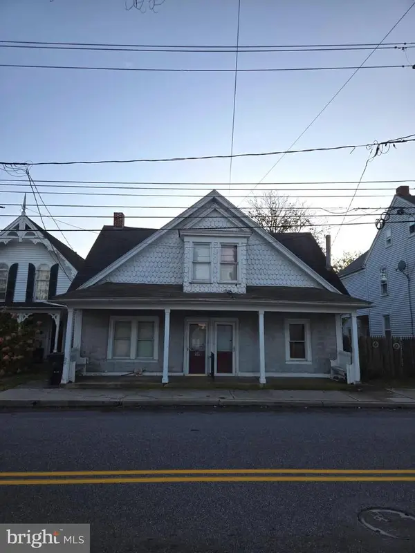 140 S Main St, MANHEIM, PA 17545