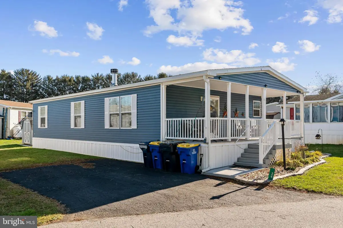 26 Ruth Dr, Gordonville, PA 17529 - Image #1