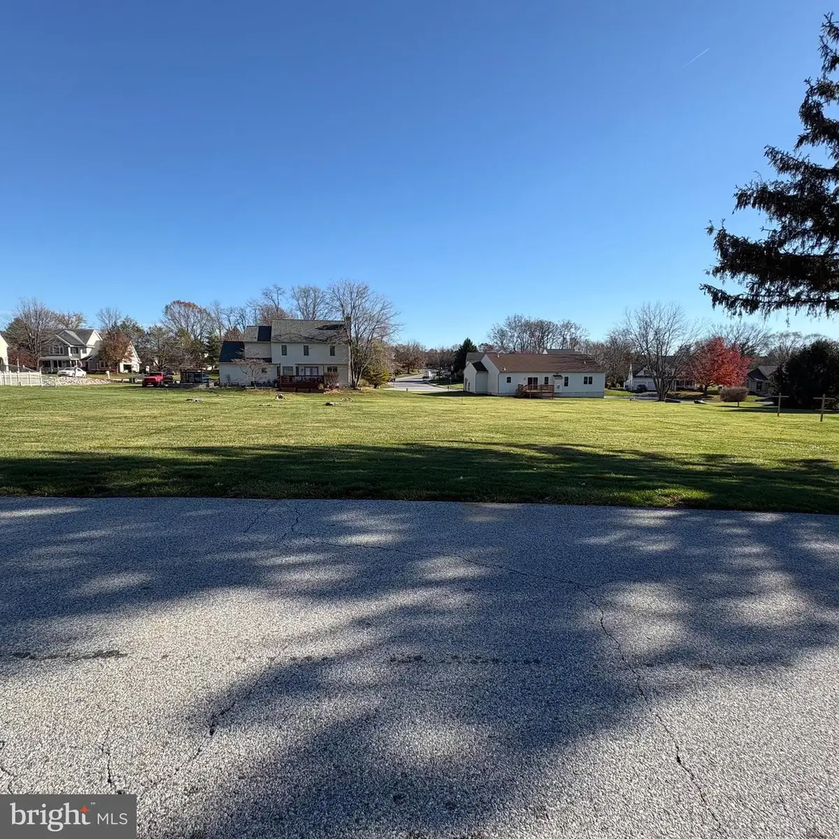 1716 Newport Dr, Lancaster, PA 17602 - Image #1