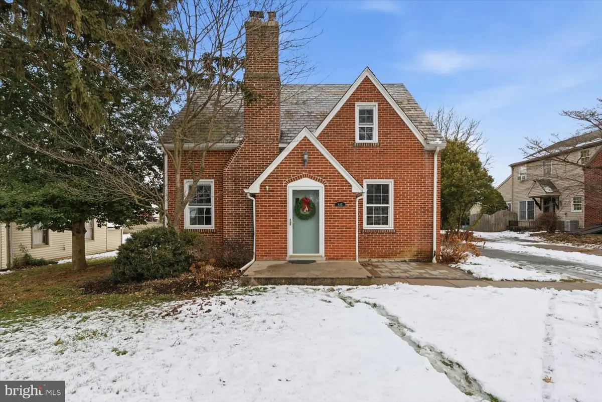 845 Paramount Ave, Lancaster, PA 17602 - Image #1