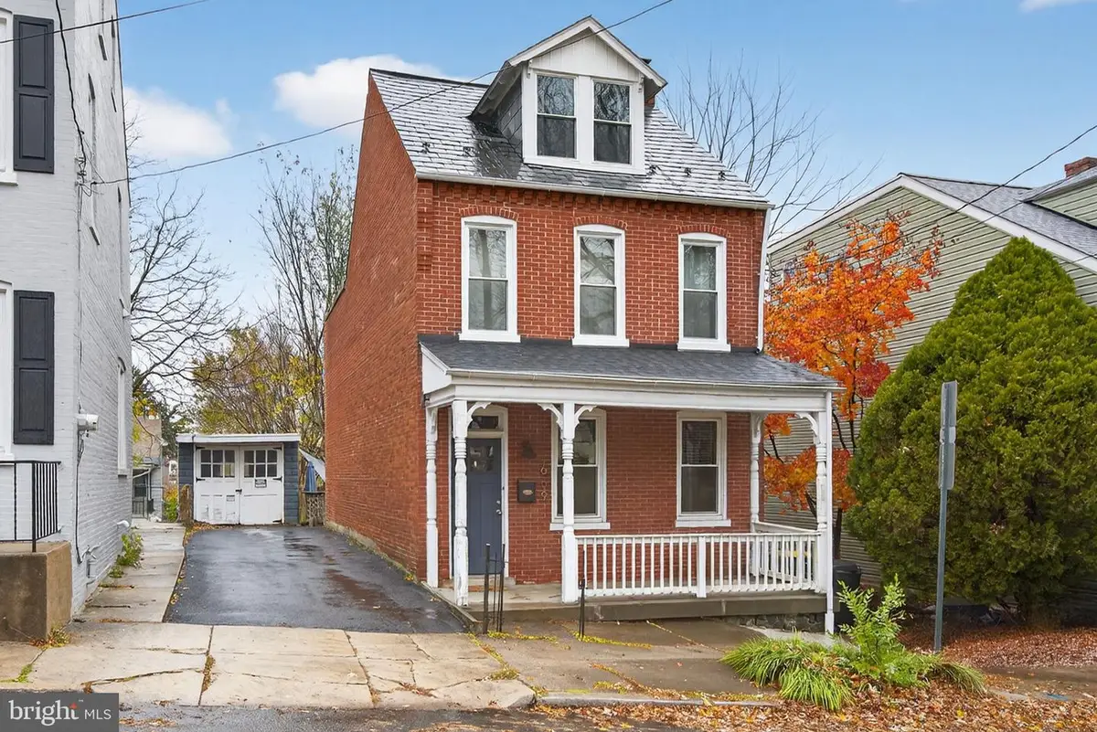 659 Fremont St, Lancaster, PA 17603 - Image #1