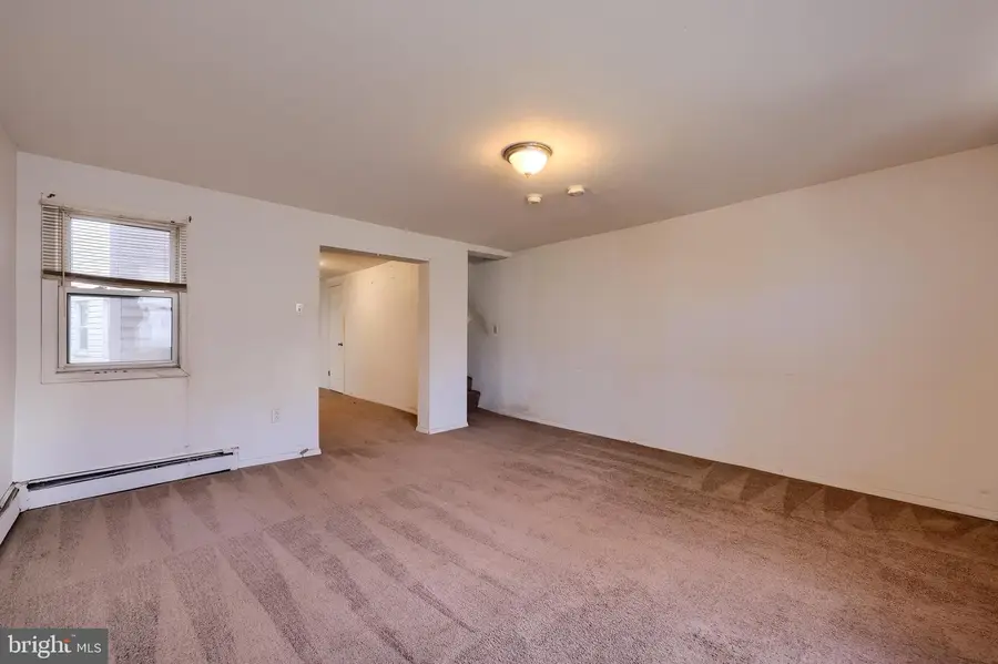 238 S 4th St, Columbia, PA 17512 - Image #3