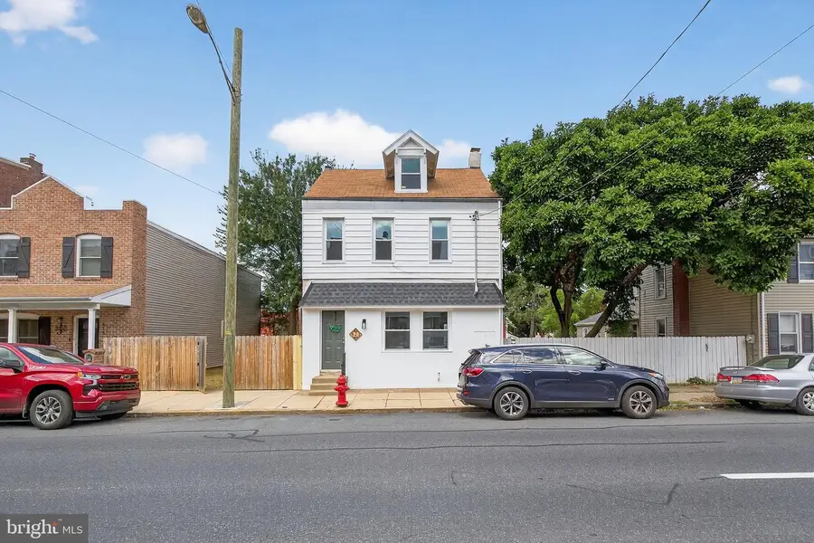623 E Chestnut St, Lancaster, PA 17602 - Image #3