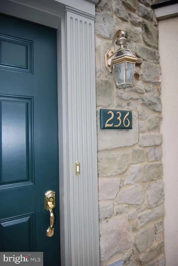 236 Cobblestone Ln, LANCASTER, PA 17601