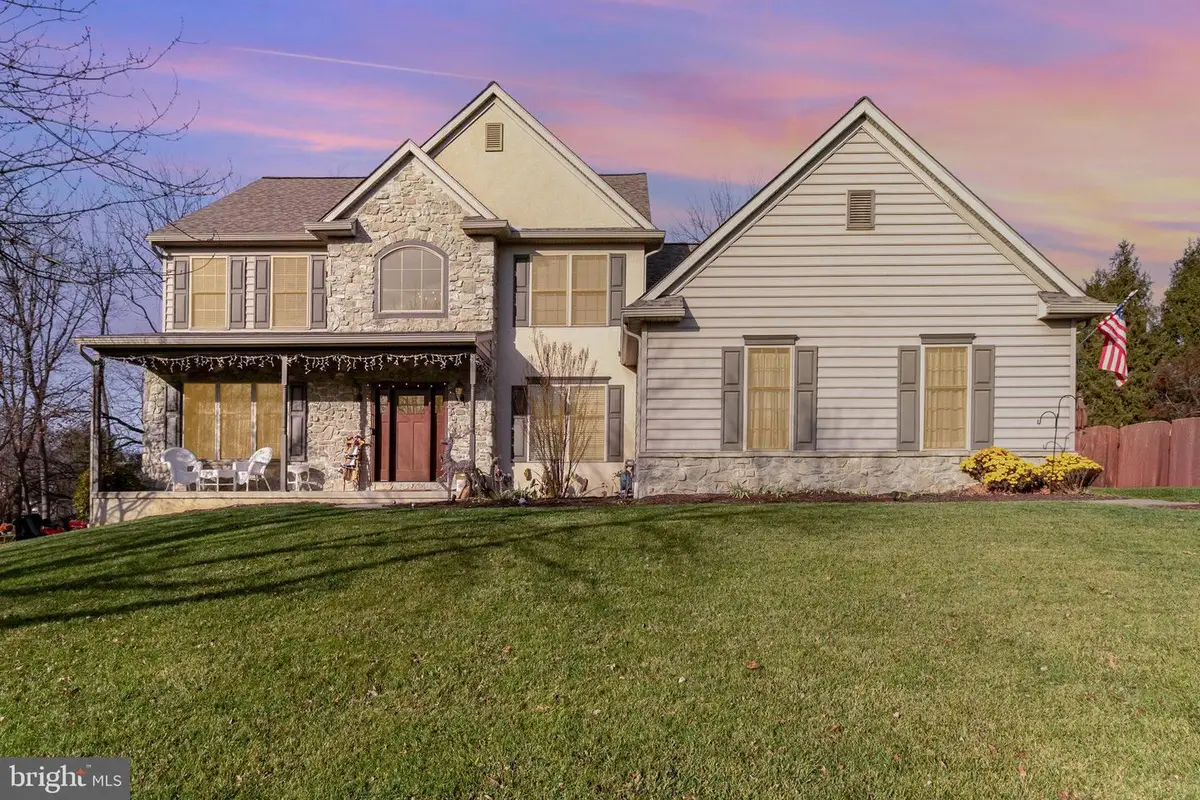 123 Glebe Ln, Lancaster, PA 17602 - Image #1