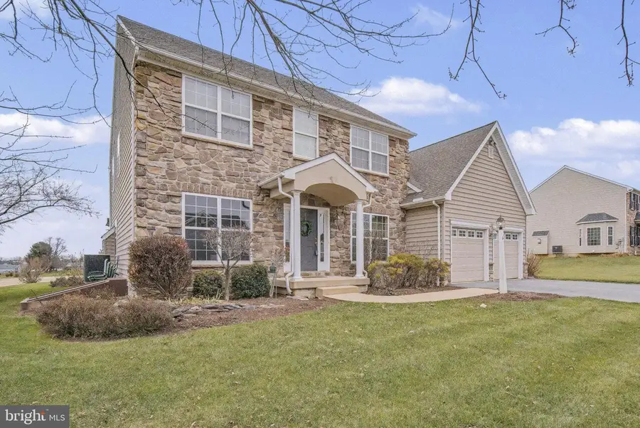 6 Miriam Ct, Strasburg, PA 17579 - Image #2