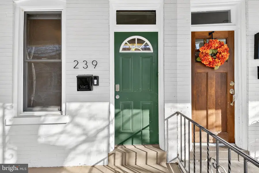 239 Elm St, Lancaster, PA 17603 - Image #2