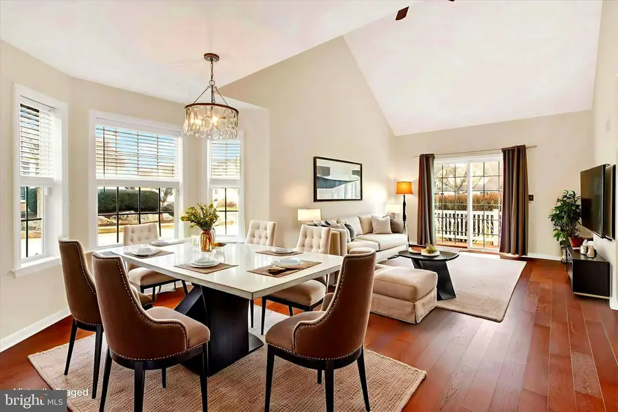 606 Brentwood Dr, Lititz, PA 17543 - Image #3