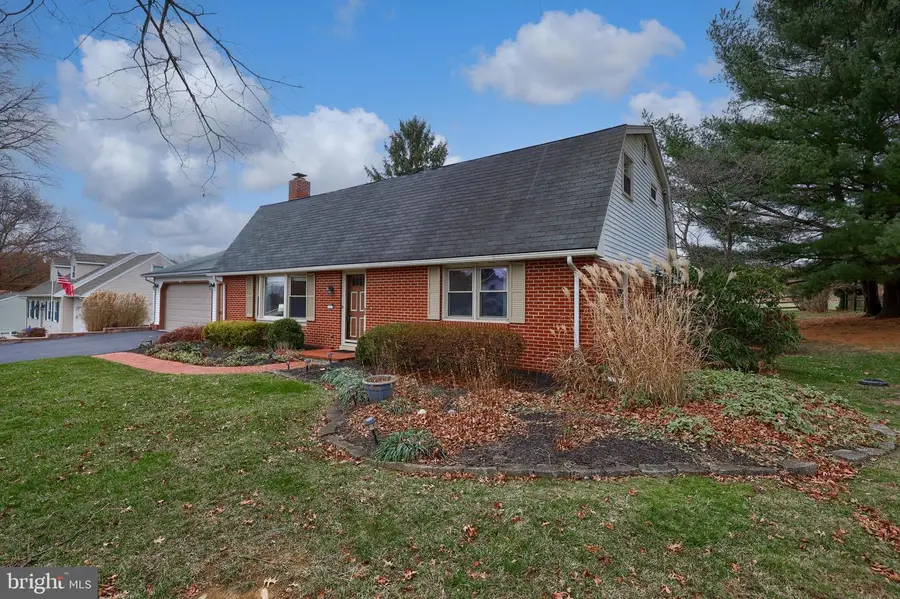 106 Velma Ln, Washington Boro, PA 17582 - Image #3