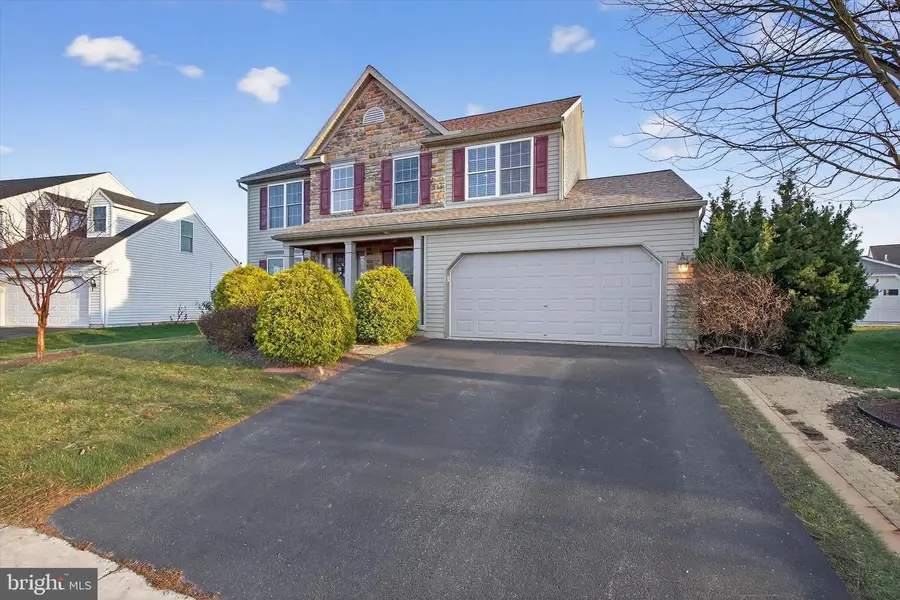 42 Tyler Dr, Ephrata, PA 17522 - Image #3