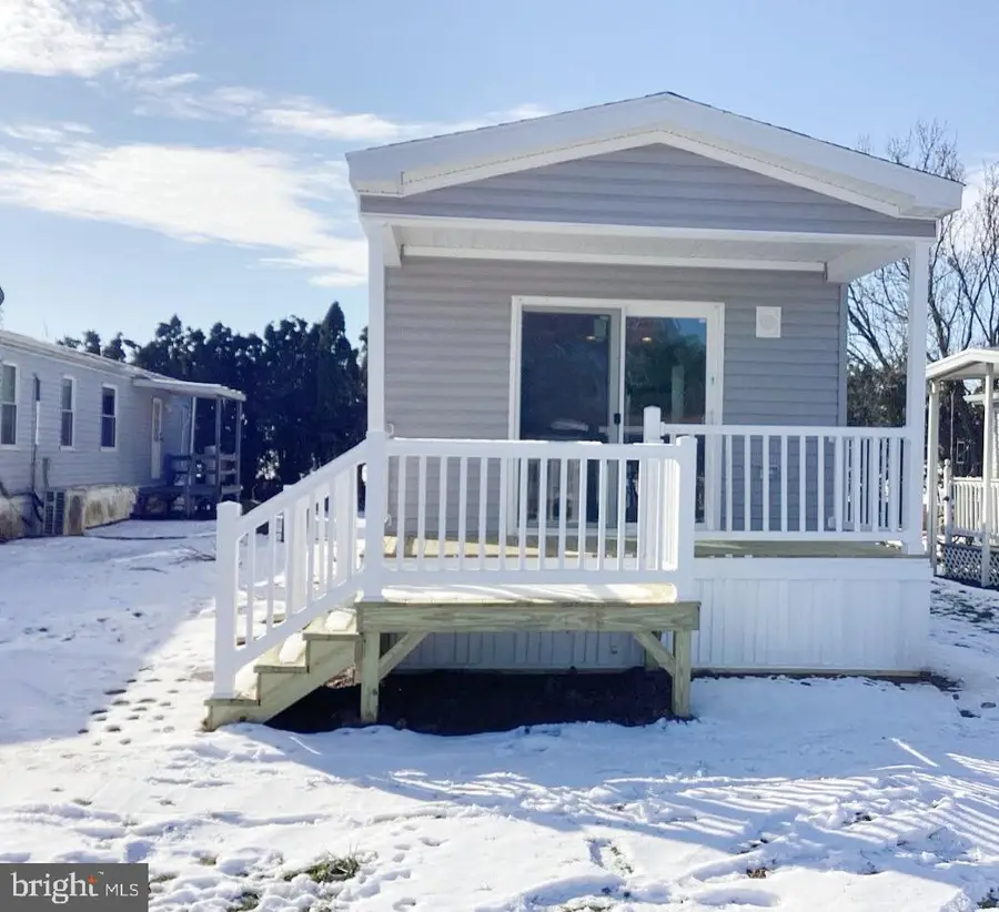 7 Deanne Cir, Ephrata, PA 17522 - Image #2