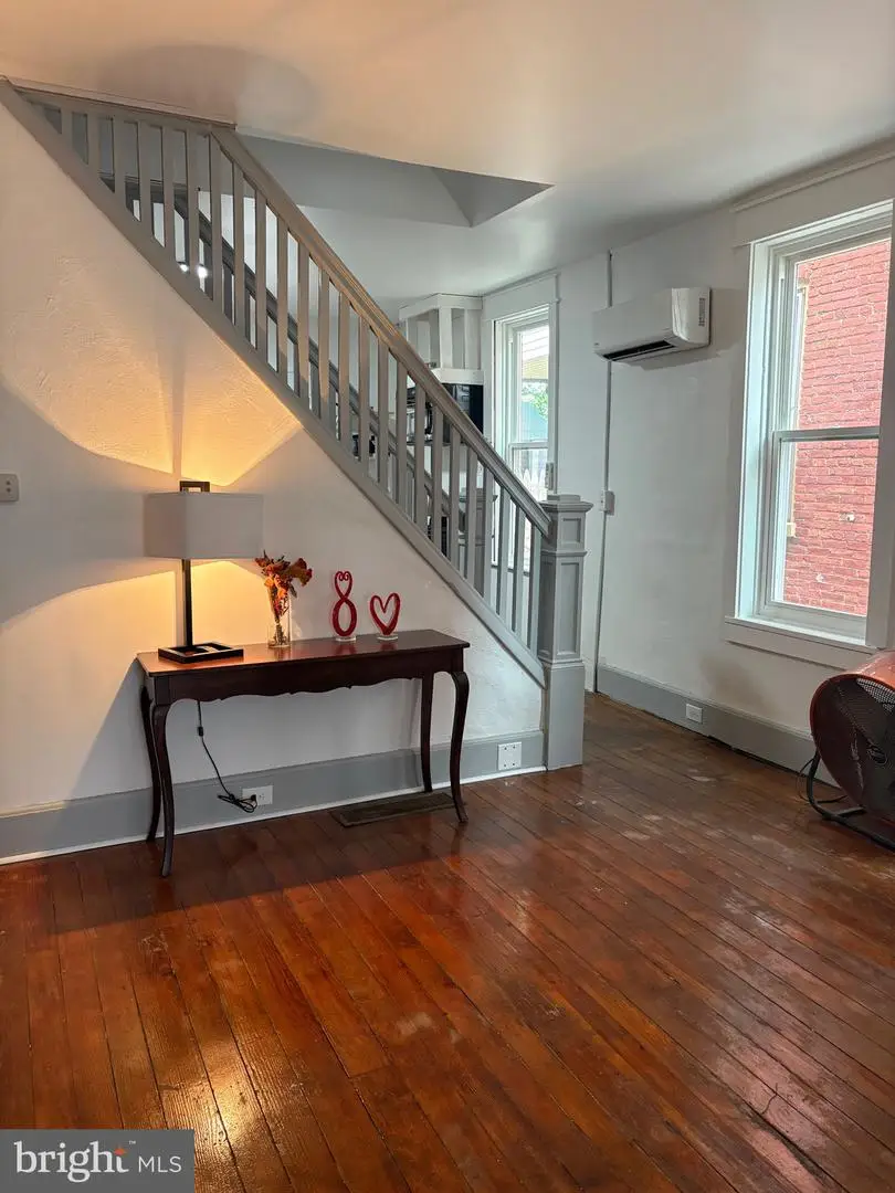 520 N 3rd St, Columbia, PA 17512 - Image #2