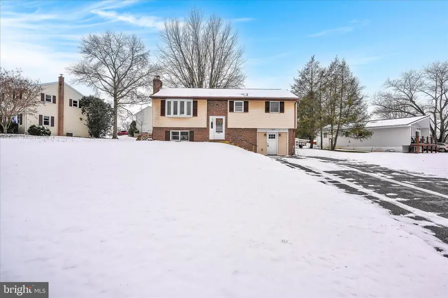 1093 Rettew Mill Rd, Ephrata, PA 17522 - Image #3