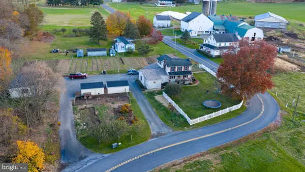 323 Fairview Rd, NEW PROVIDENCE, PA 17560