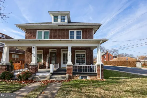 472 N State St, EPHRATA, PA 17522