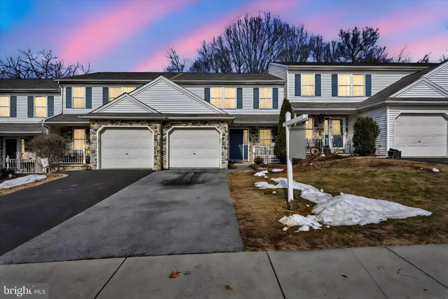 24 Heron Rd, Lititz, PA 17543 - #2