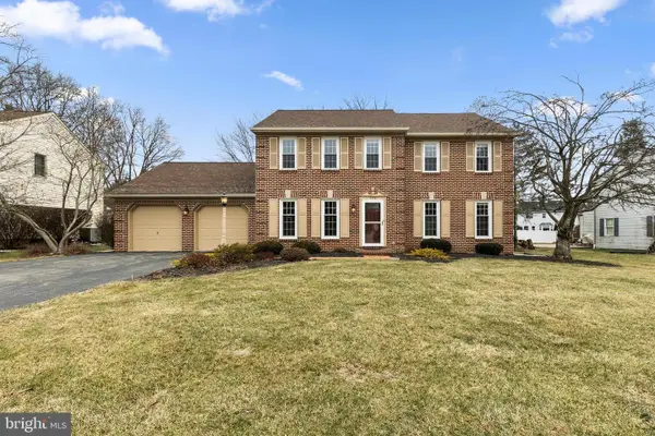 308 N Homestead Dr, LANDISVILLE, PA 17538