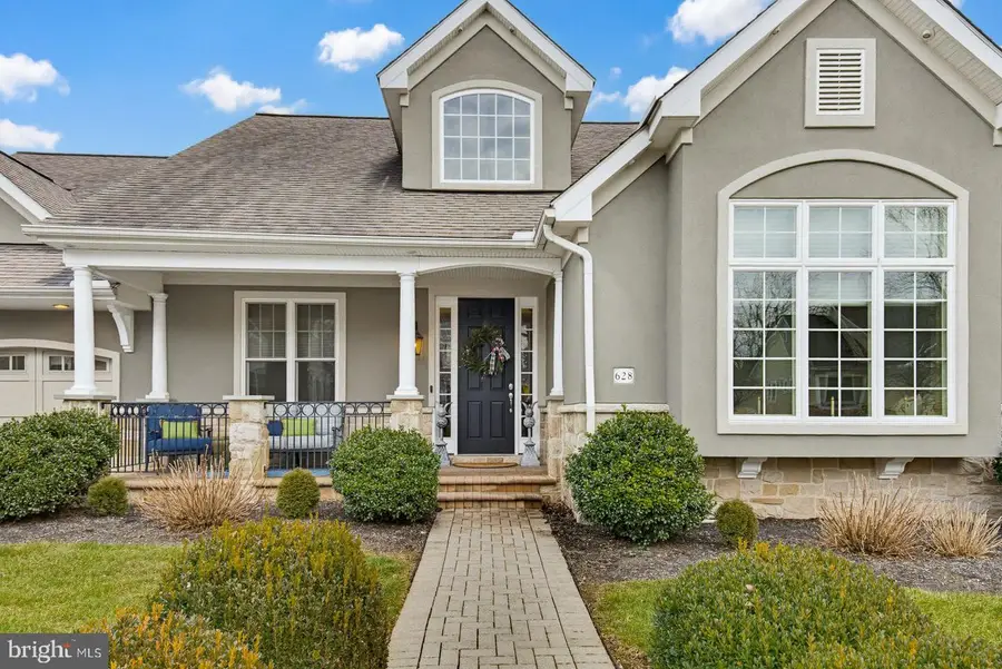 628 Dorset St, Lititz, PA 17543 - Image #3