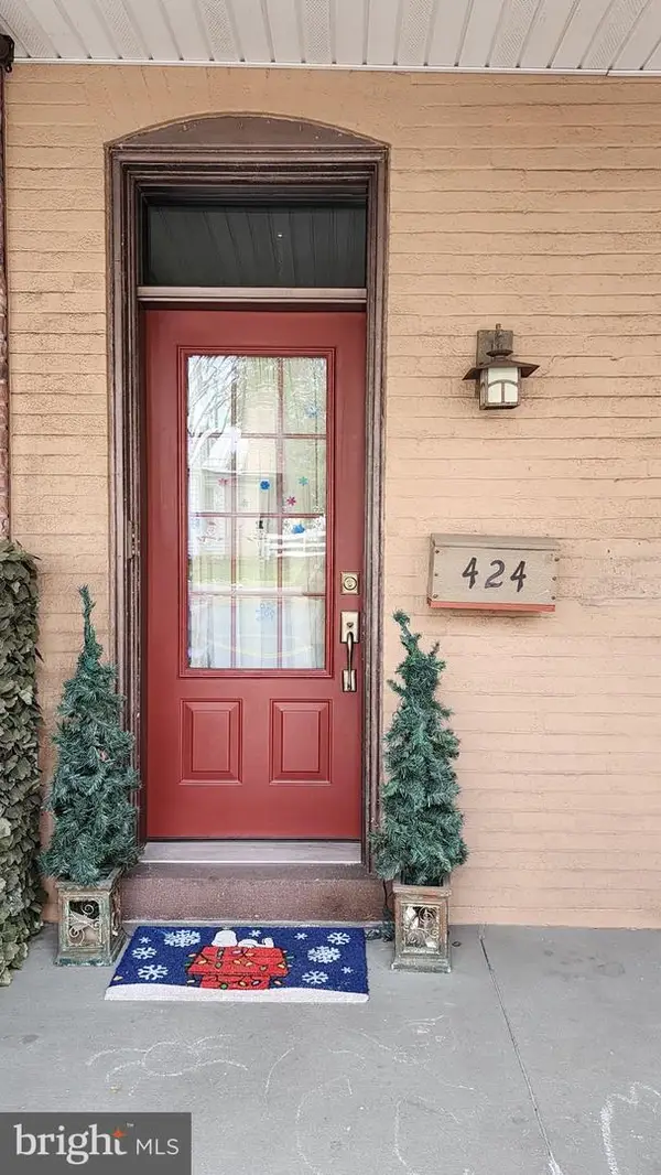 424-a Main St, DENVER, PA 17517