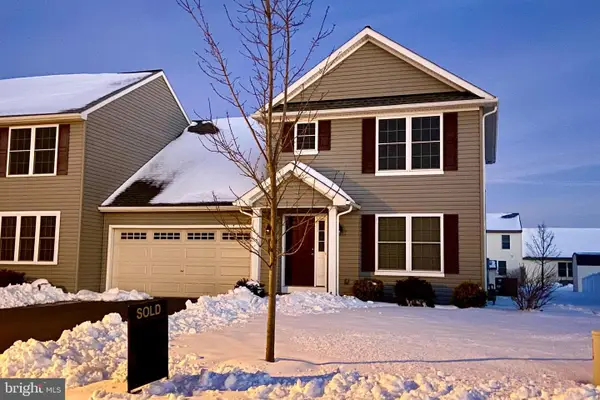 5253 Summerfield Dr, MOUNT JOY, PA 17552