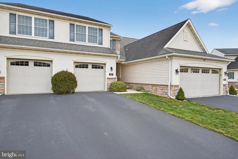526 Whitechapel Rd, Lancaster, PA 17603 - Image #2