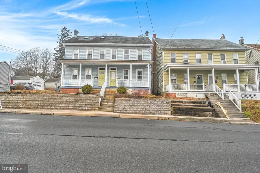 22 W Fulton St, Ephrata, PA 17522 - Image #2