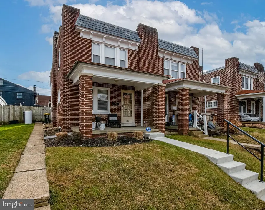 850 E Madison St, Lancaster, PA 17602 - Image #2