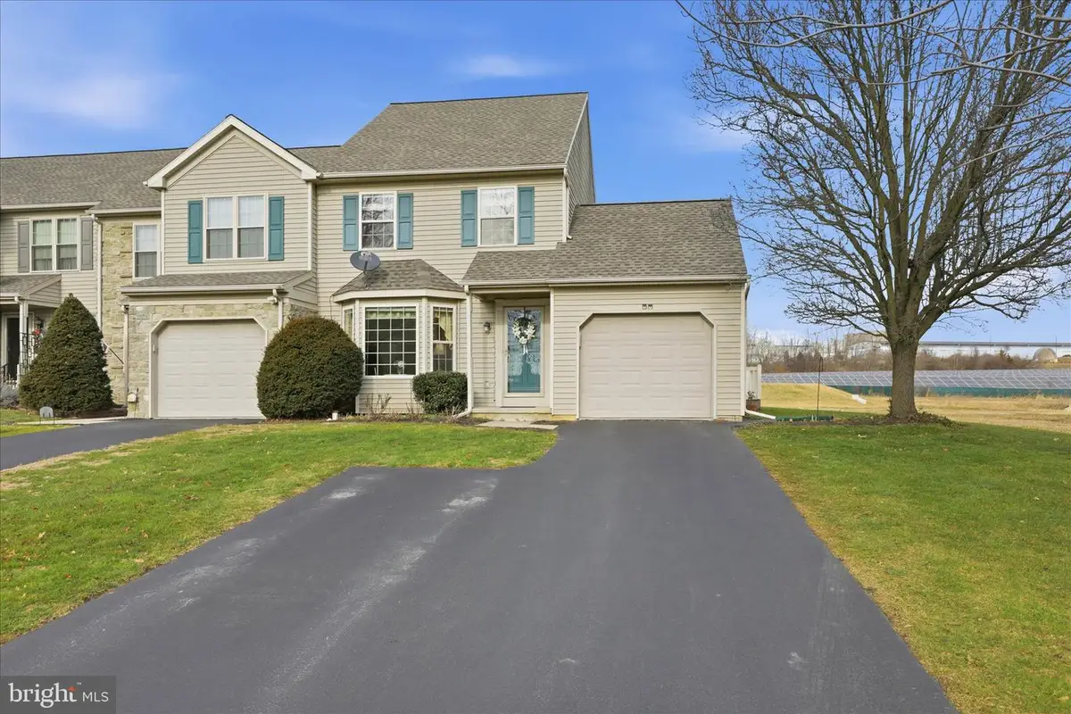 135 Bridle Path, New Holland, PA 17557 - Image #1