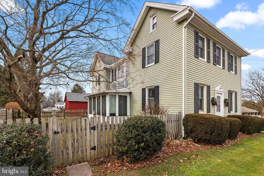 954 Anderson Ferry Rd, Mount Joy, PA 17552 - Image #2
